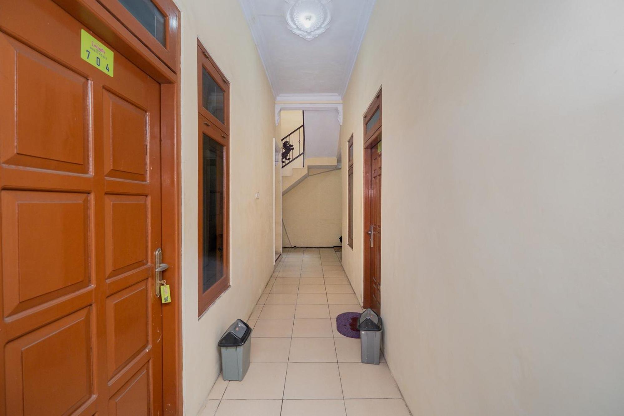 Reddoorz Syariah At Danau Maninjau Sawojajar Hotel Malang Exterior photo